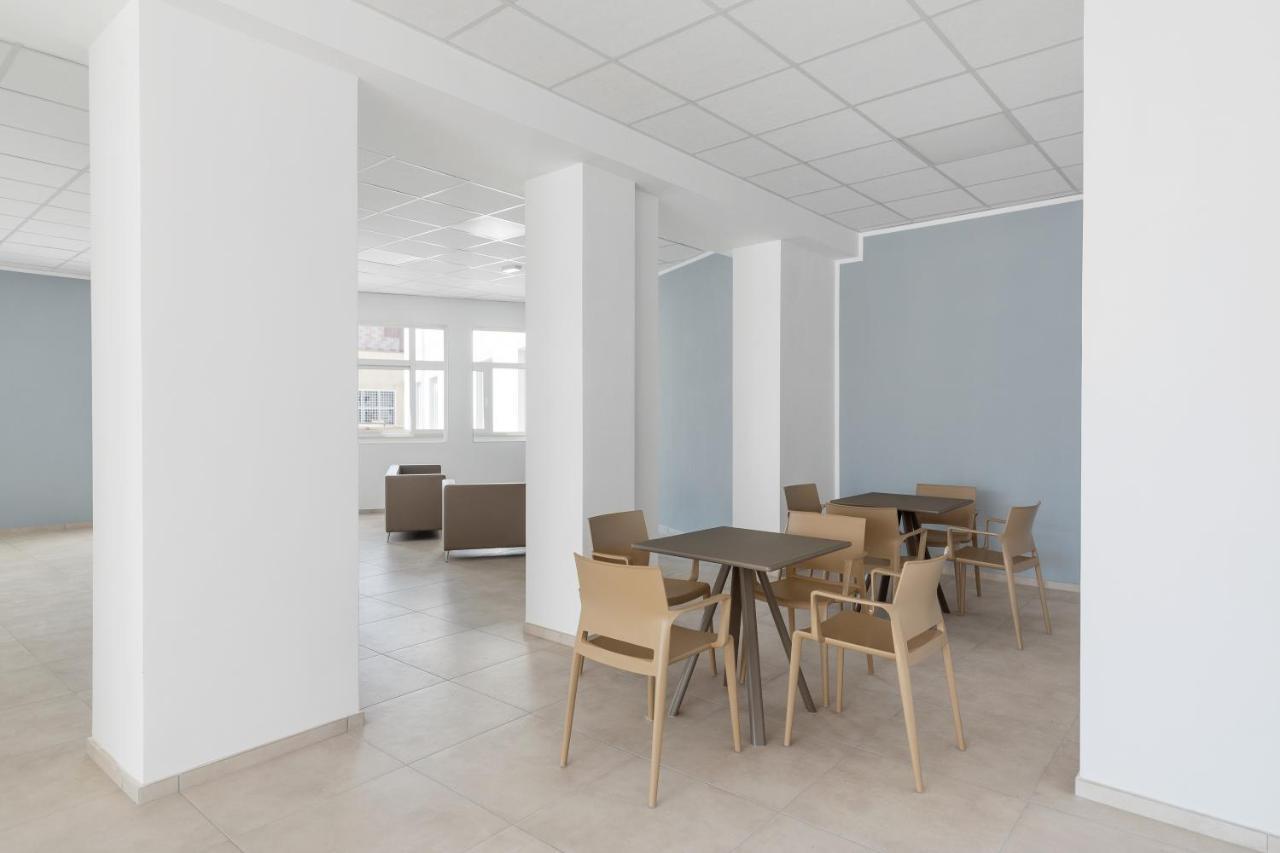 Residence Торваяника Екстериор снимка