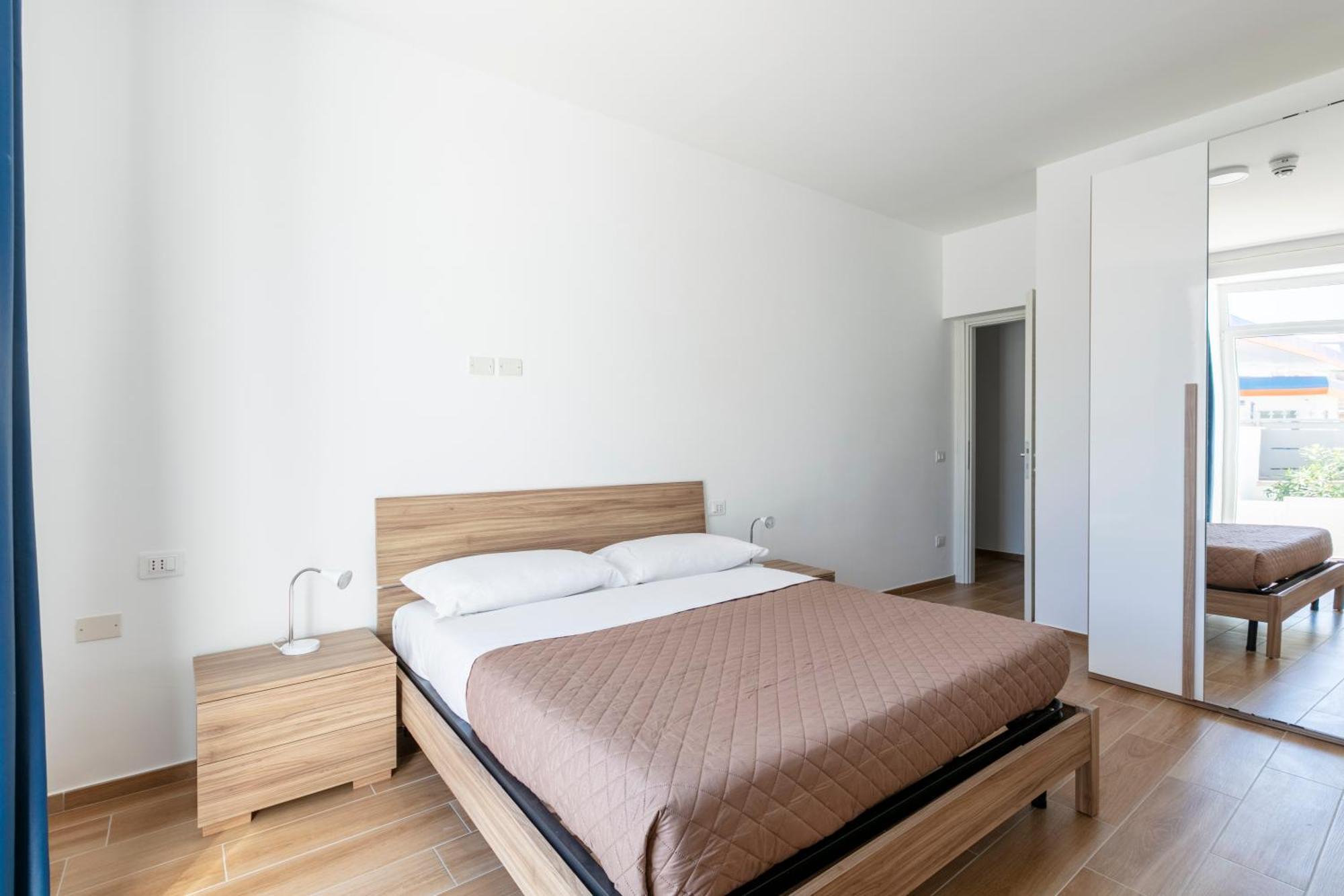 Residence Торваяника Екстериор снимка